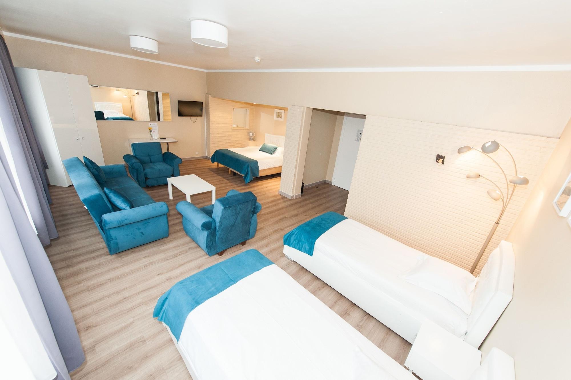 Hotel De France Saint-Gilles Bagian luar foto